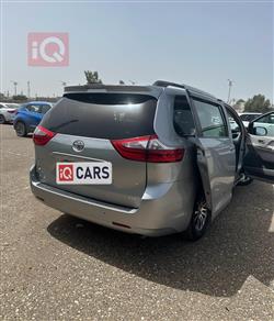 تويوتا سيينا